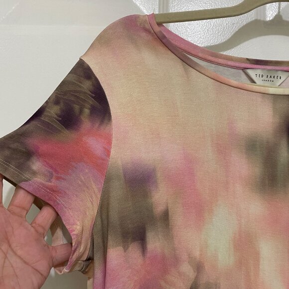 Ted Baker Yazmean Twist Neck Fitted Tee Watercolor Floral Print Women's 4 - Picture 3 of 8